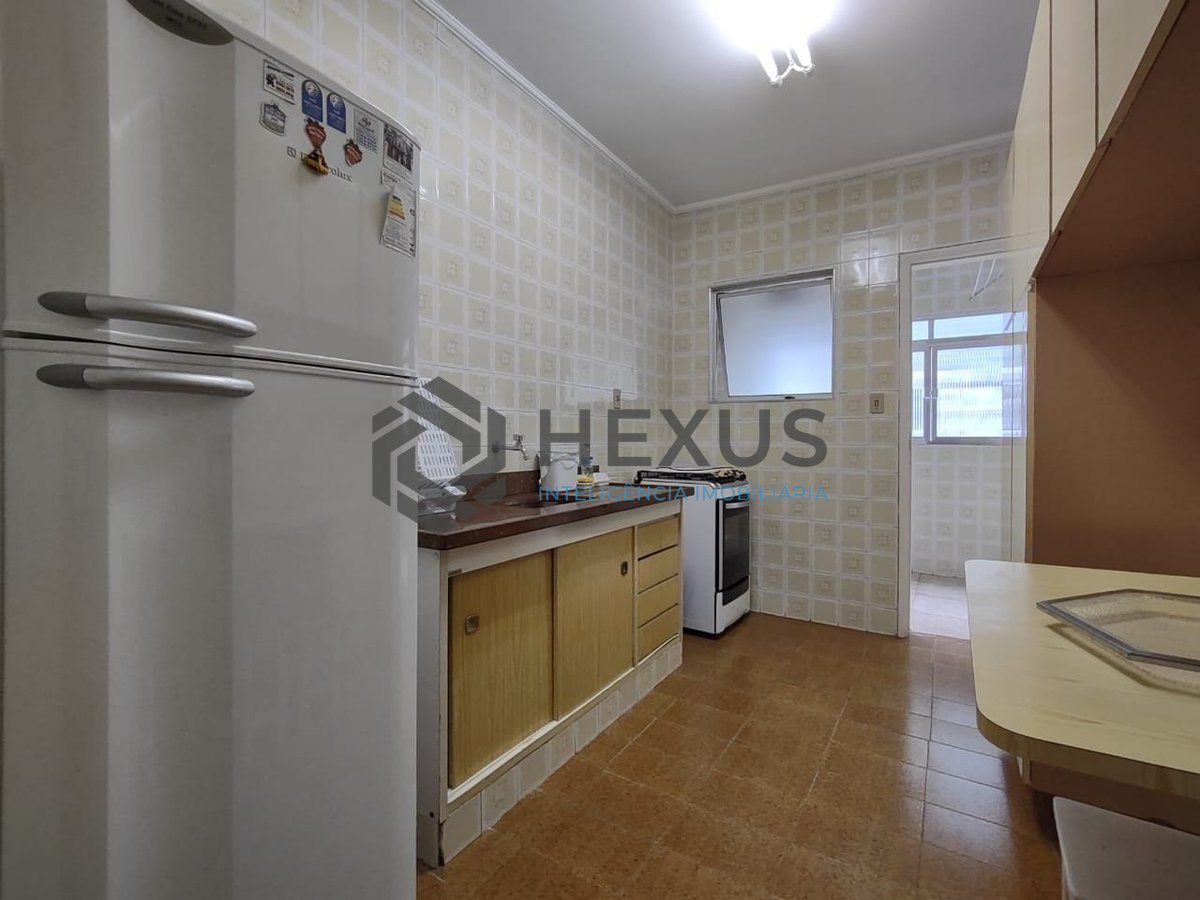Foto 11 de Apartamento com varanda na Praia da Enseada, Guaruja