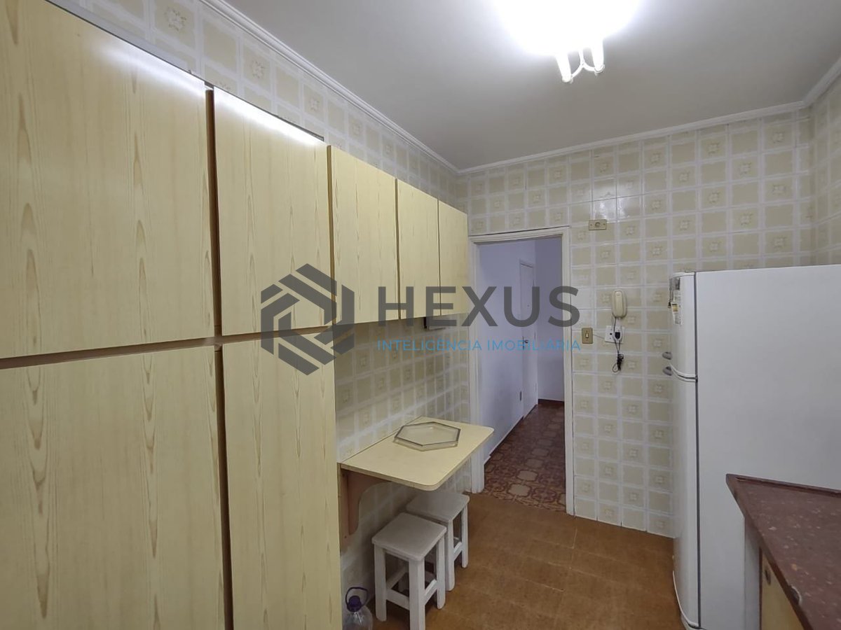 Foto 12 de Apartamento com varanda na Praia da Enseada, Guaruja