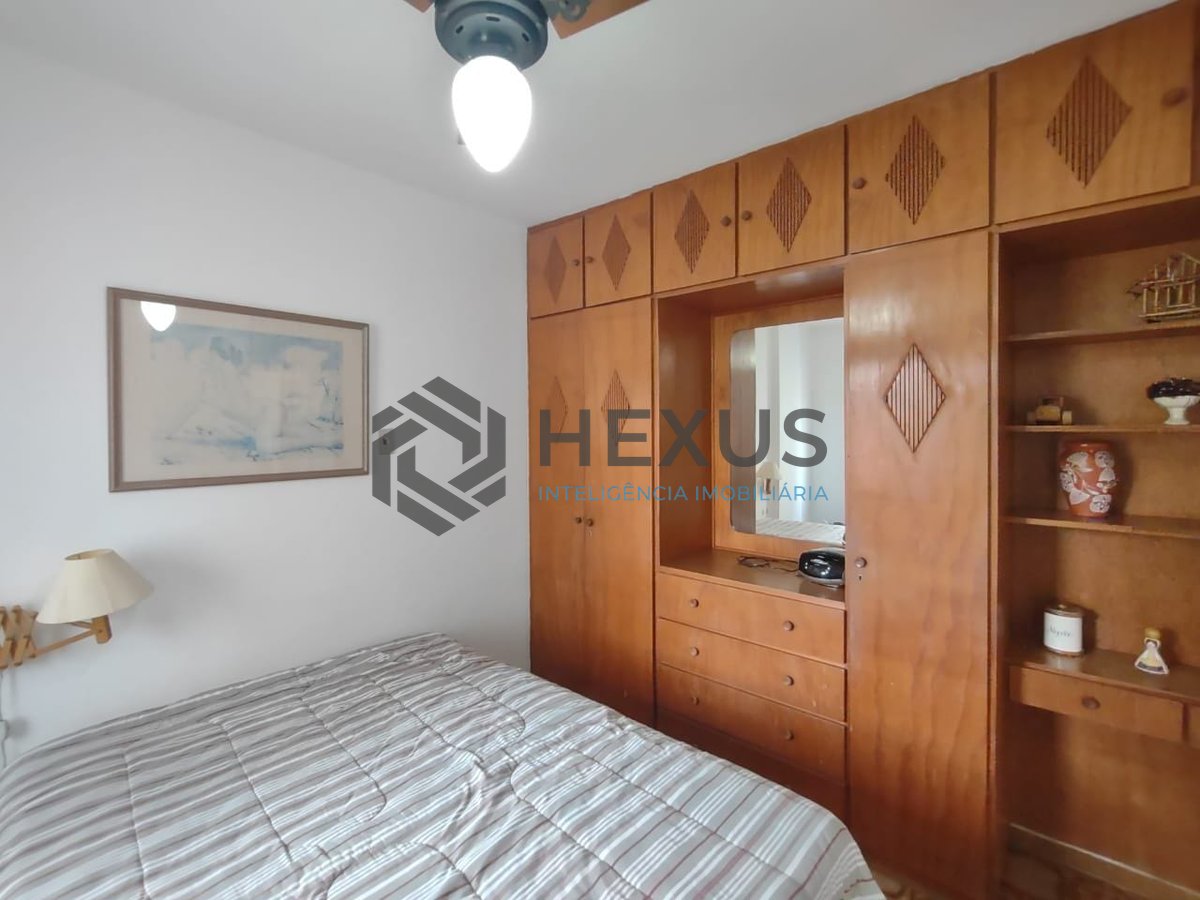 Foto 9 de Apartamento com varanda na Praia da Enseada, Guaruja