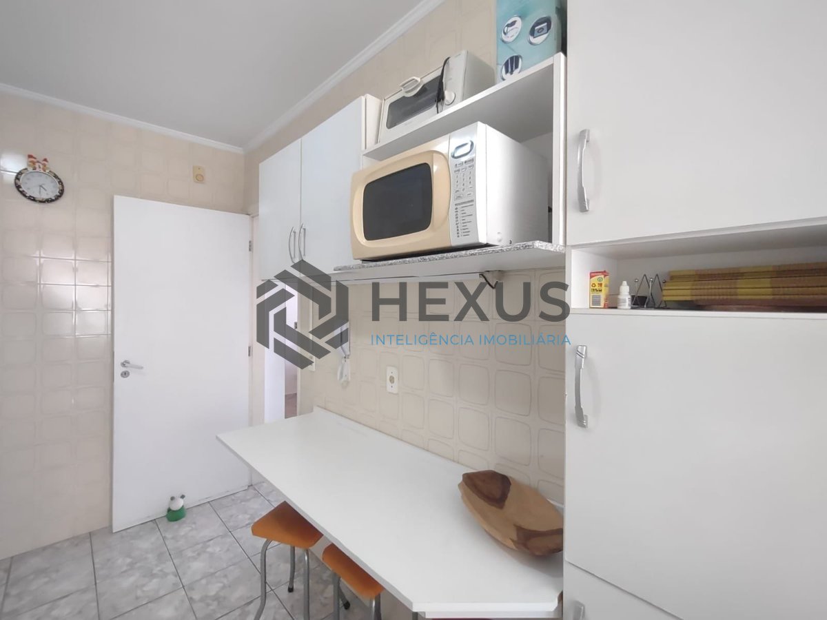 Foto 12 de Apartamento na região da Brunella na Praia da Enseada, Guaruja