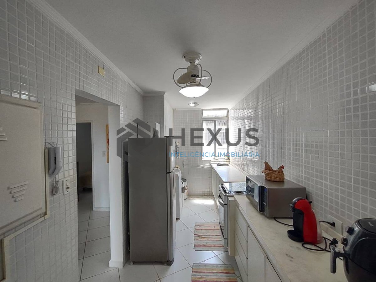 Foto 15 de Apartamento duplex com varanda e lazer na Praia da Enseada, Guaruja