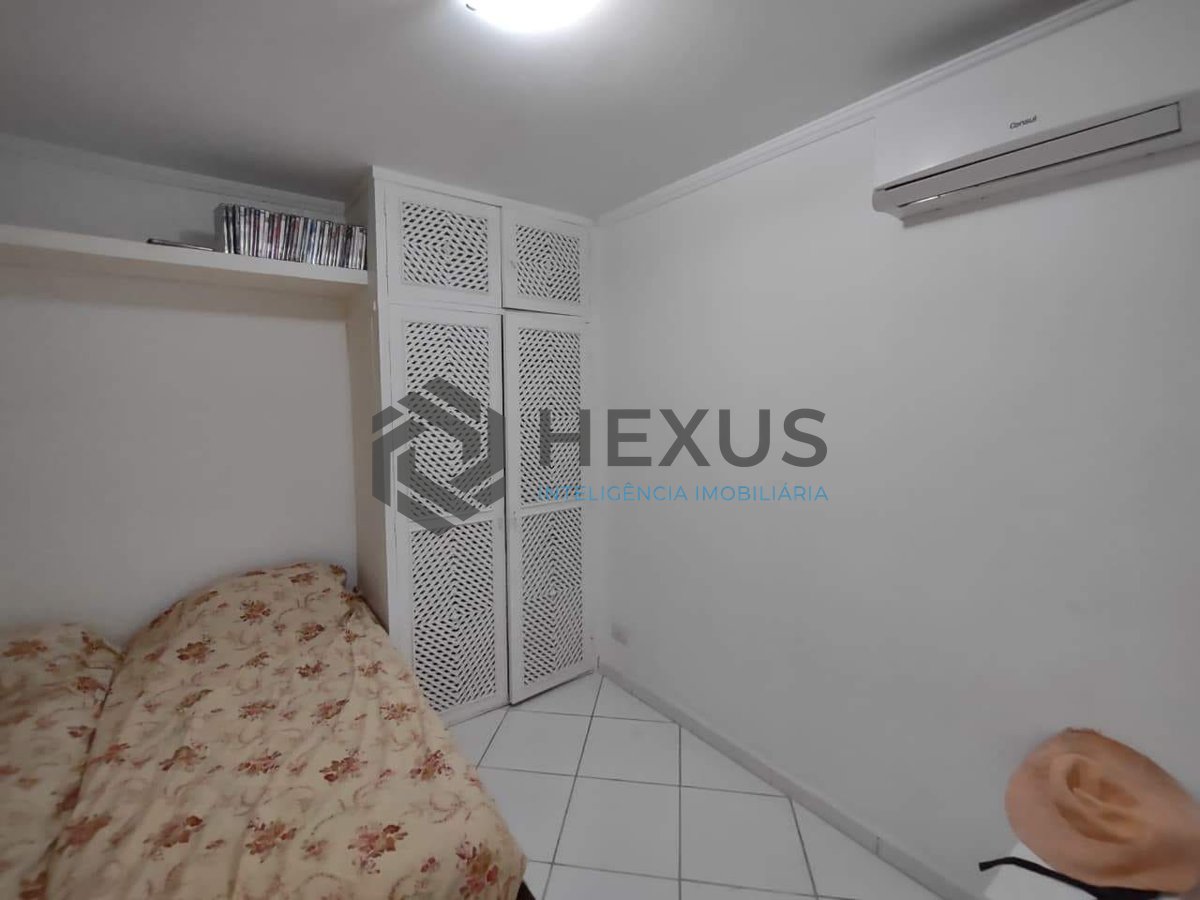 Foto 7 de Apartamento duplex com varanda e lazer na Praia da Enseada, Guaruja