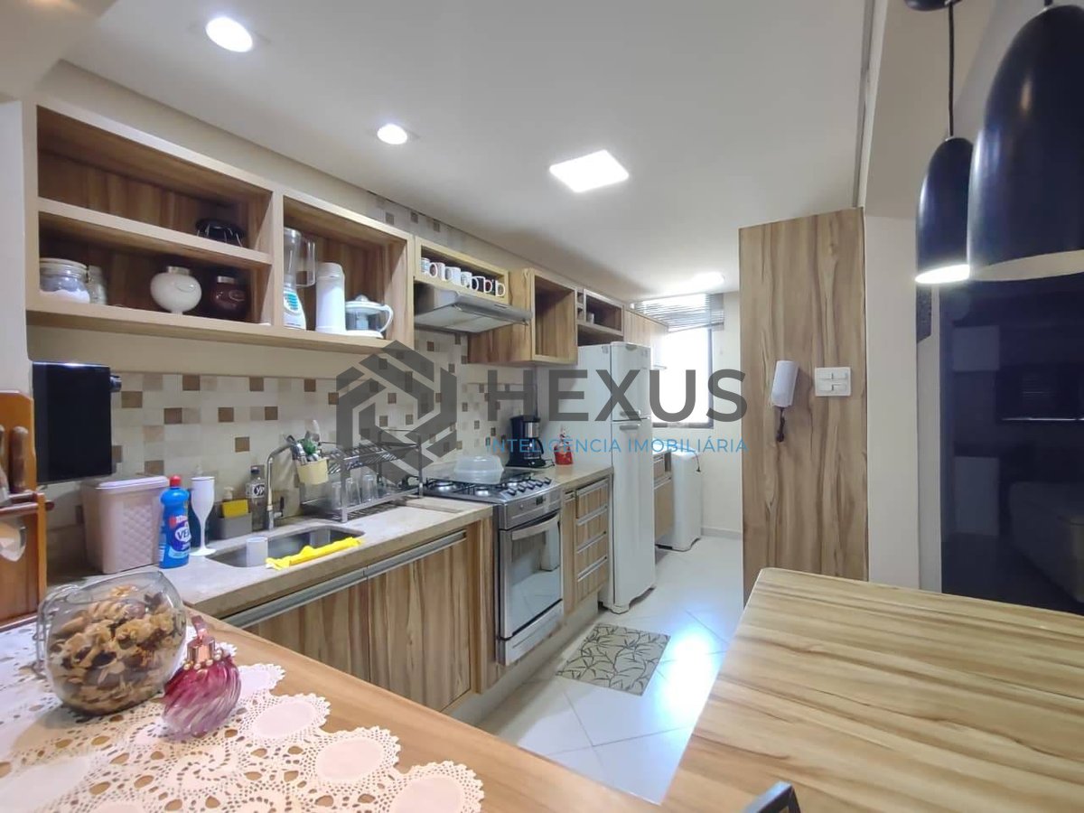 Foto 16 de Apartamento duplex com varanda e lazer na Praia da Enseada, Guaruja