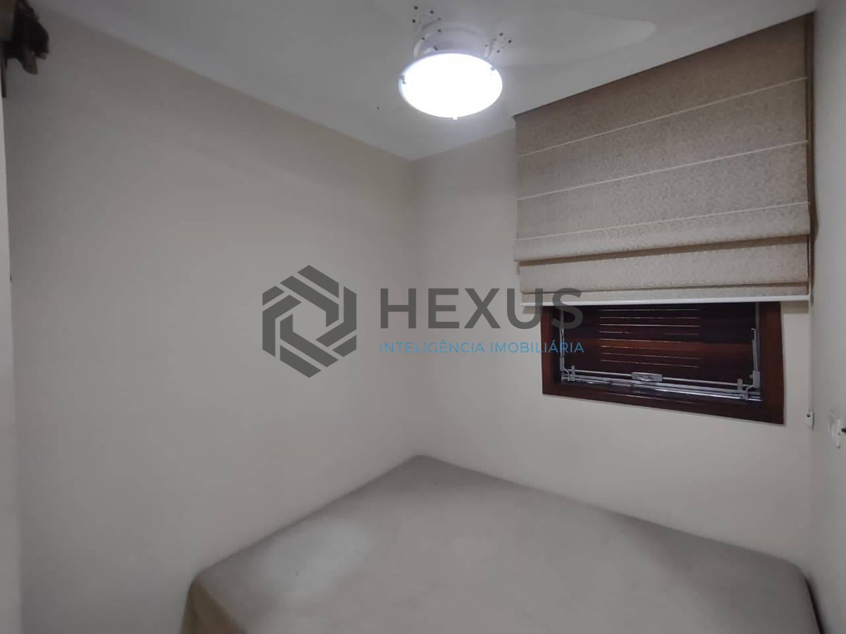 Foto 8 de Apartamento duplex com varanda e lazer na Praia da Enseada, Guaruja