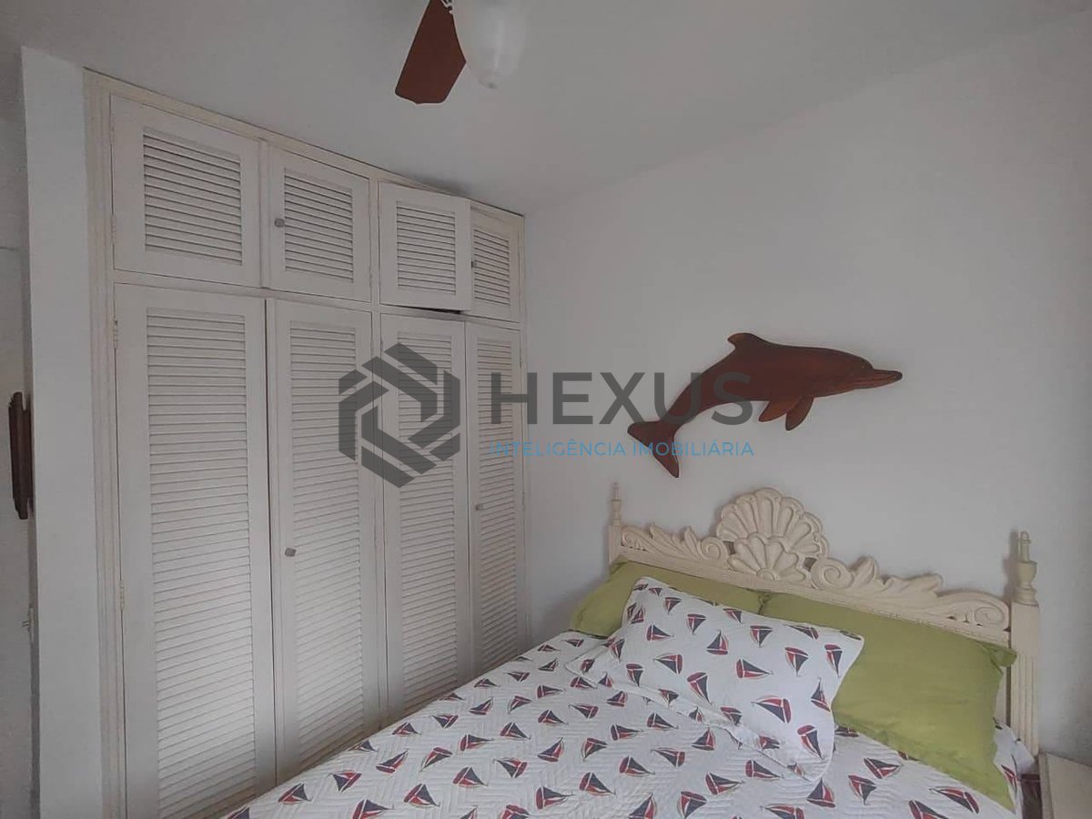Foto 15 de Apartamento com varanda e lazer na Praia da Enseada, Guaruja