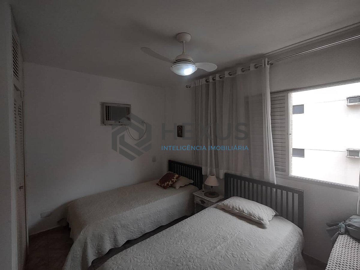 Foto 16 de Apartamento com varanda e lazer na Praia da Enseada, Guaruja