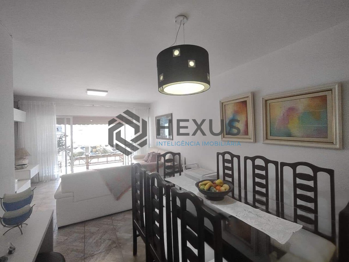 Foto 6 de Apartamento com varanda e lazer na Praia da Enseada, Guaruja
