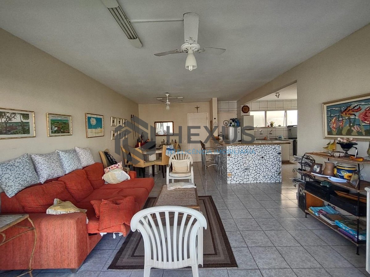 Foto 4 de Apartamento com varanda e lazer na Praia da Enseada, Guaruja