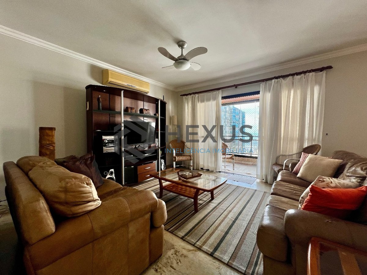 Foto 12 de Apartamento com varanda, lazer e vista mar a uma quadra da Praia das Astúrias, Guaruja