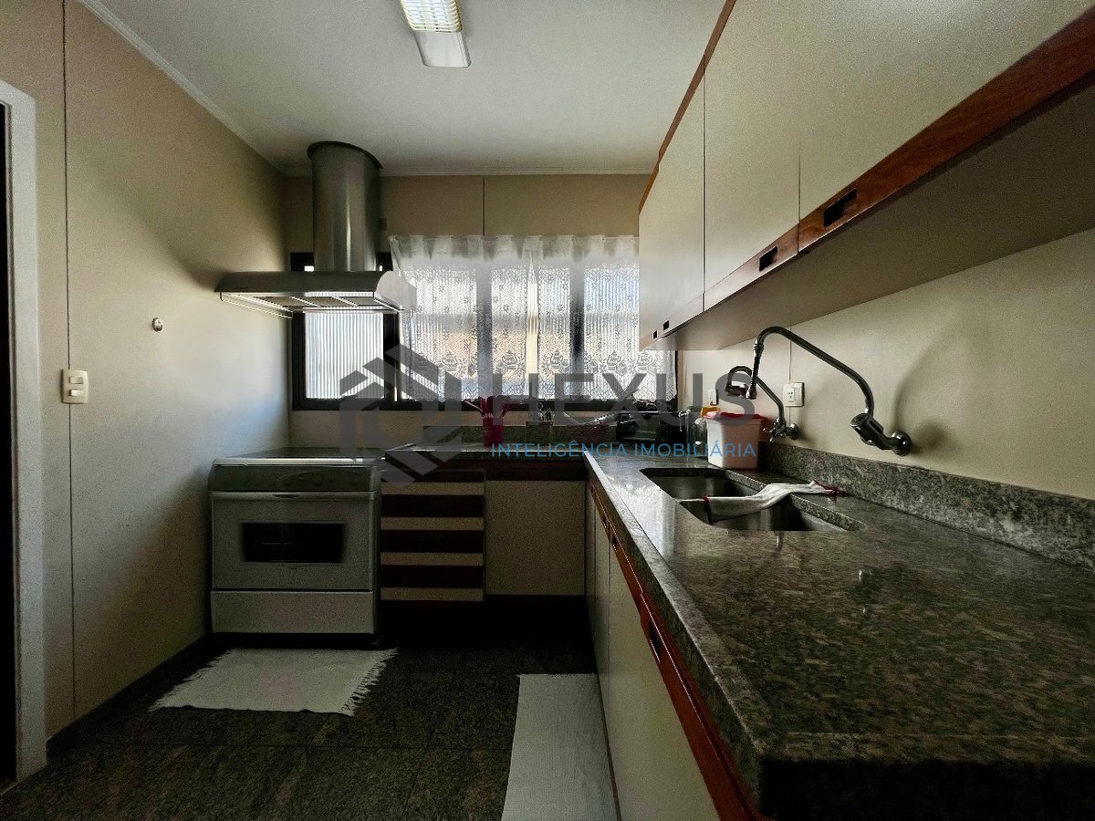 Foto 32 de Apartamento com varanda, lazer e vista mar a uma quadra da Praia das Astúrias, Guaruja