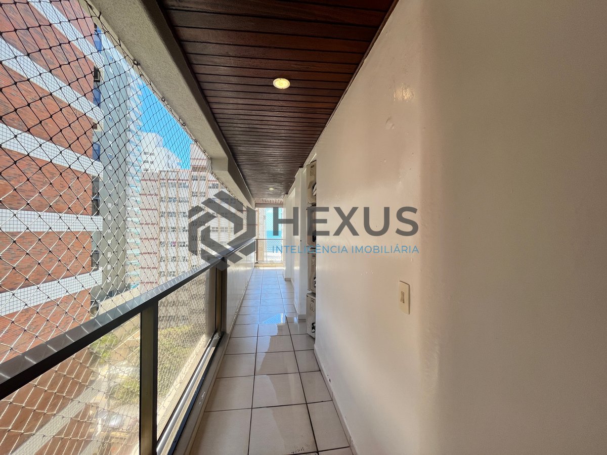 Foto 12 de Apartamento com varanda gourmet vista mar e lazer nas Pitangueiras, Guarujá
