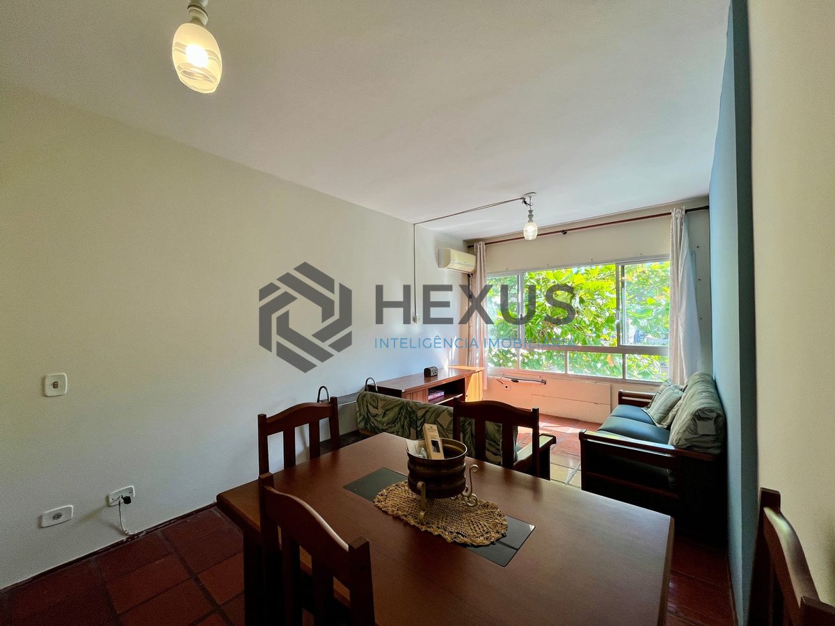 Foto 4 de Apartamento na Praia das Pitangueiras, Guaruja