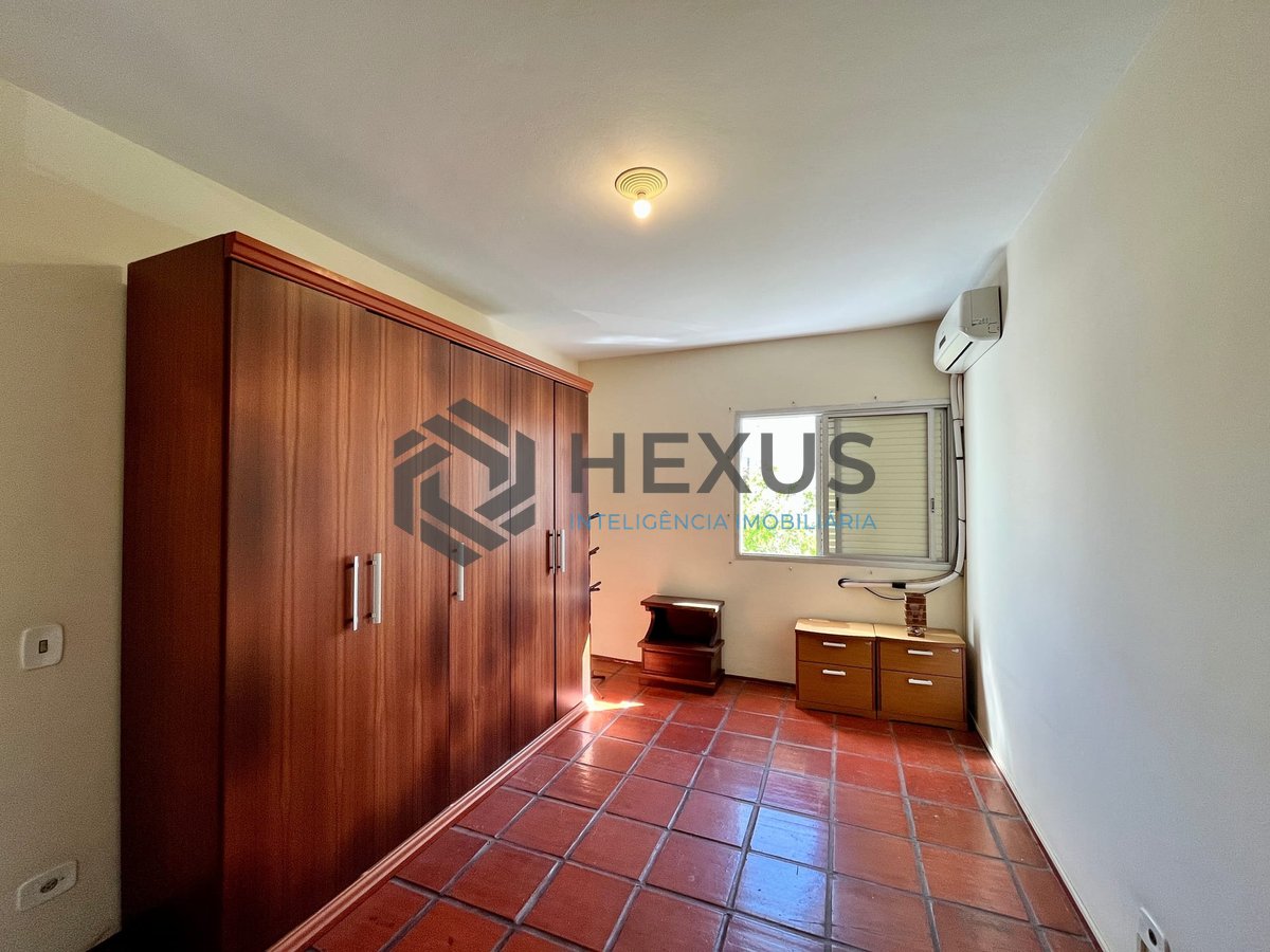 Foto 9 de Apartamento na Praia das Pitangueiras, Guaruja