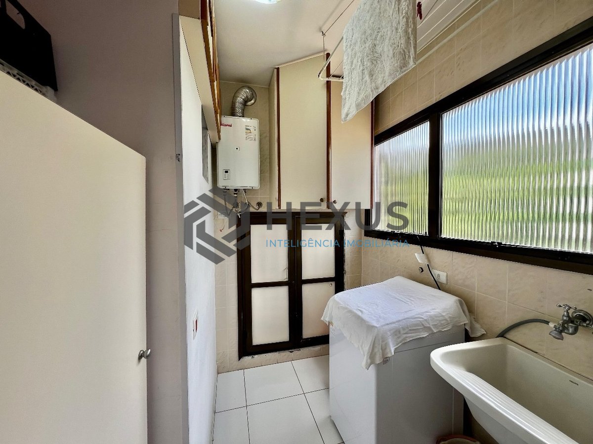 Foto 21 de Apartamento com varanda, lazer e vista mar na beira mar da Praia das Asturias, Guaruja