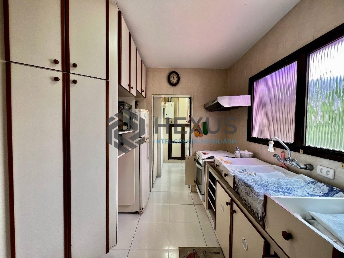 Foto 23 de Apartamento com varanda, lazer e vista mar na beira mar da Praia das Asturias, Guaruja