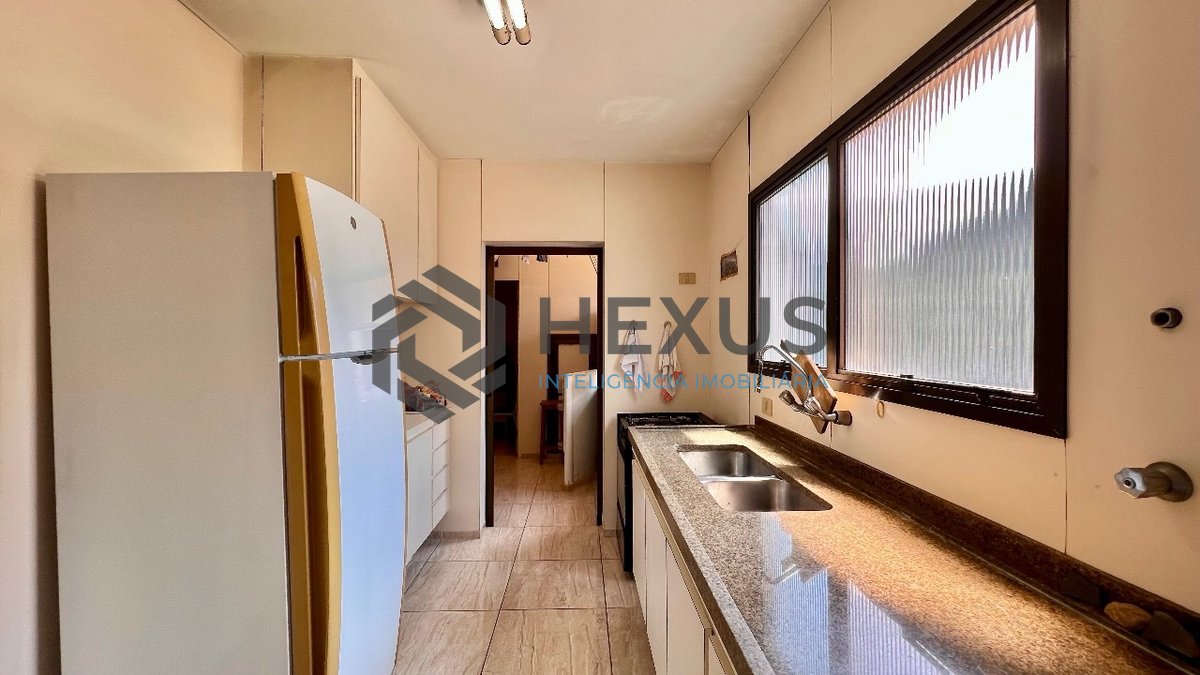 Foto 13 de Apartamento com varanda, lazer e vista mar na beira mar da Praia das Asturias, Guaruja
