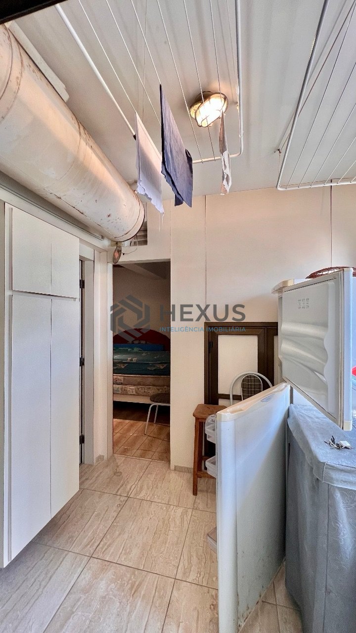 Foto 14 de Apartamento com varanda, lazer e vista mar na beira mar da Praia das Asturias, Guaruja
