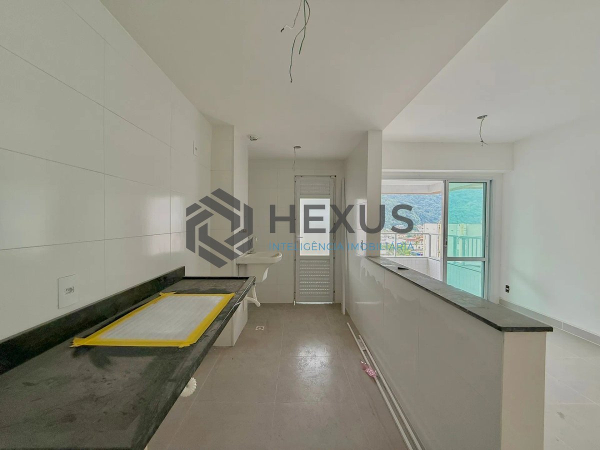 Foto 10 de Apartamento com varanda gourmet e lazer em prédio novo na Praia das Pitangueiras, Guaruja