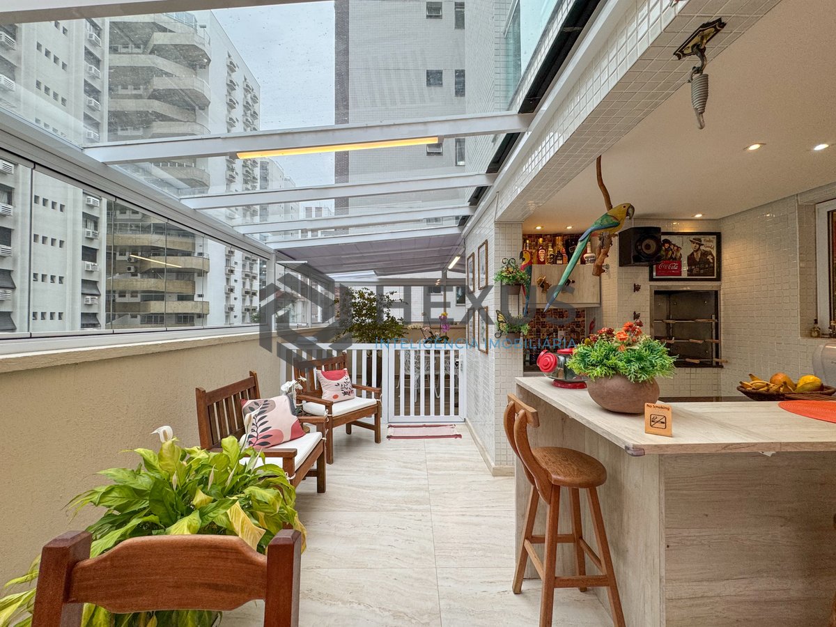 Foto 4 de Apartamento garden com varanda gourmet e lazer na Praia das Pitangueiras, Guaruja