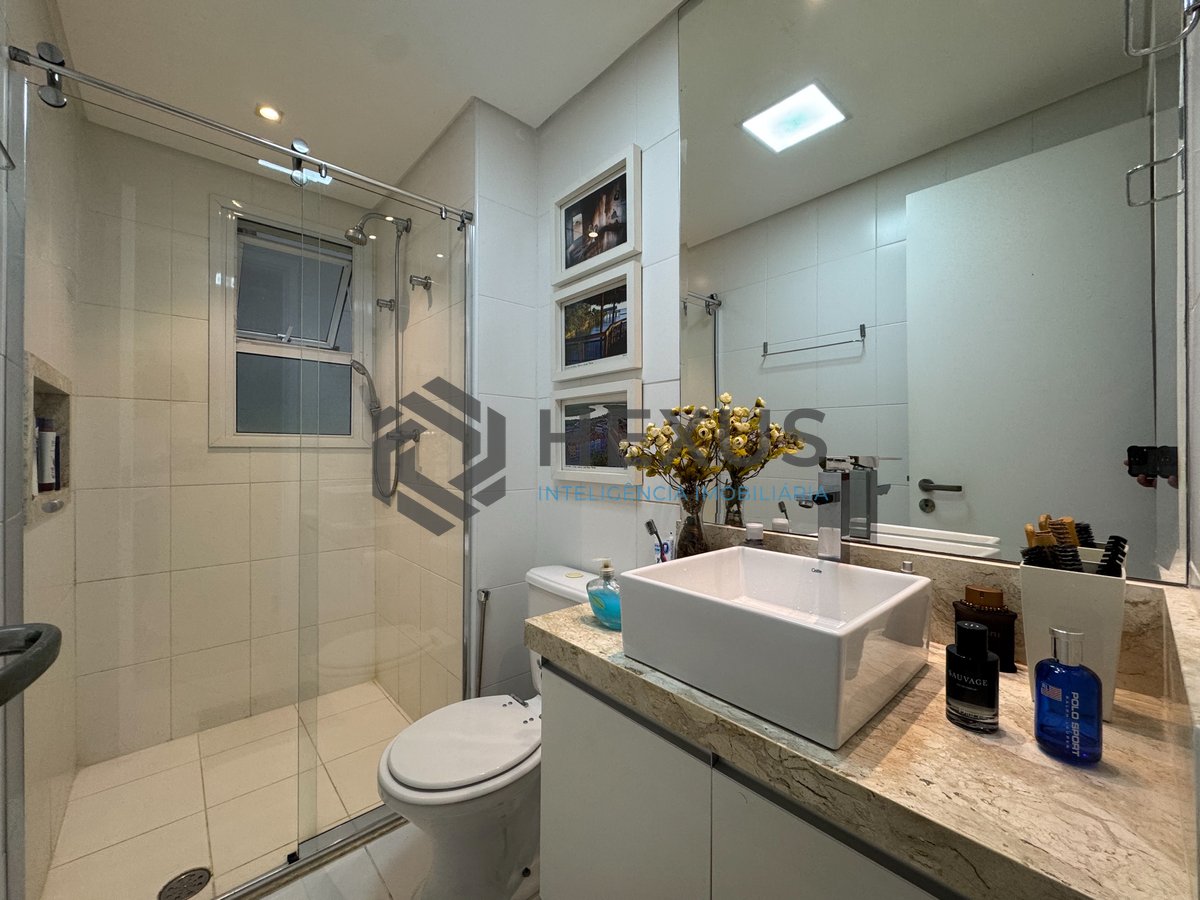 Foto 32 de Apartamento garden com varanda gourmet e lazer na Praia das Pitangueiras, Guaruja