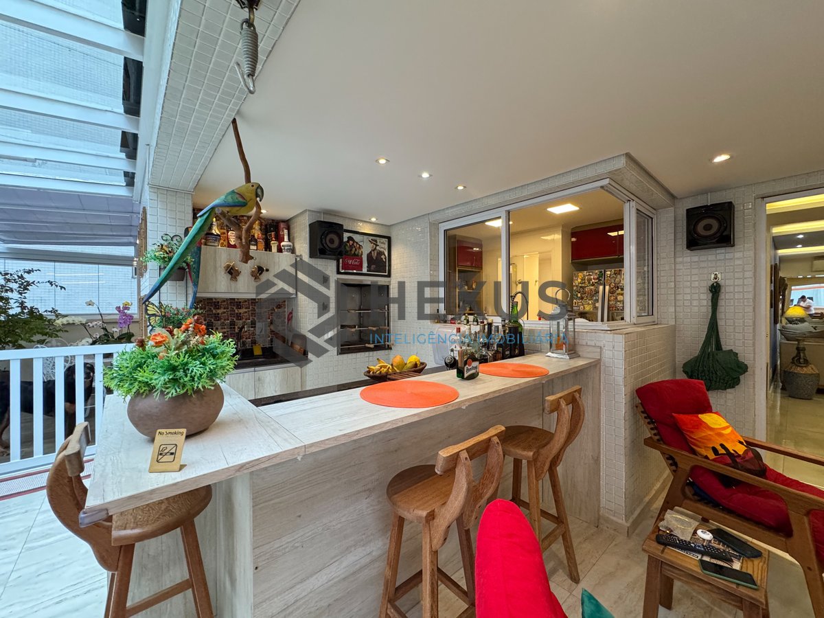 Foto 8 de Apartamento garden com varanda gourmet e lazer na Praia das Pitangueiras, Guaruja