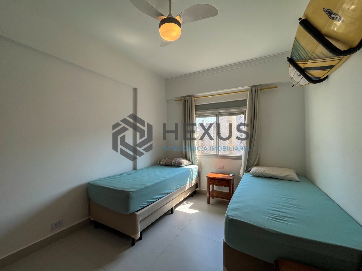 Foto 14 de Apartamento com varanda vista mar e lazer na Praia das Pitangueiras, Guaruja