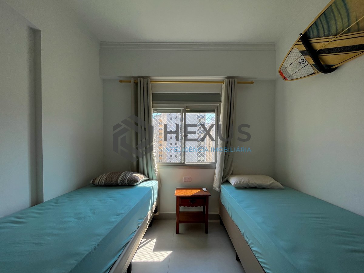 Foto 15 de Apartamento com varanda vista mar e lazer na Praia das Pitangueiras, Guaruja