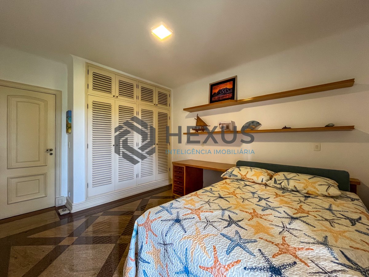 Foto 20 de Apartamento duplex com varanda e lazer na região da Brunella na Praia da Enseada, Guaruja