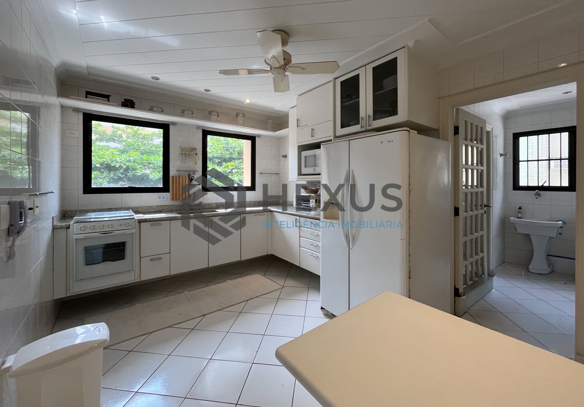 Foto 29 de Apartamento duplex com varanda e lazer na região da Brunella na Praia da Enseada, Guaruja