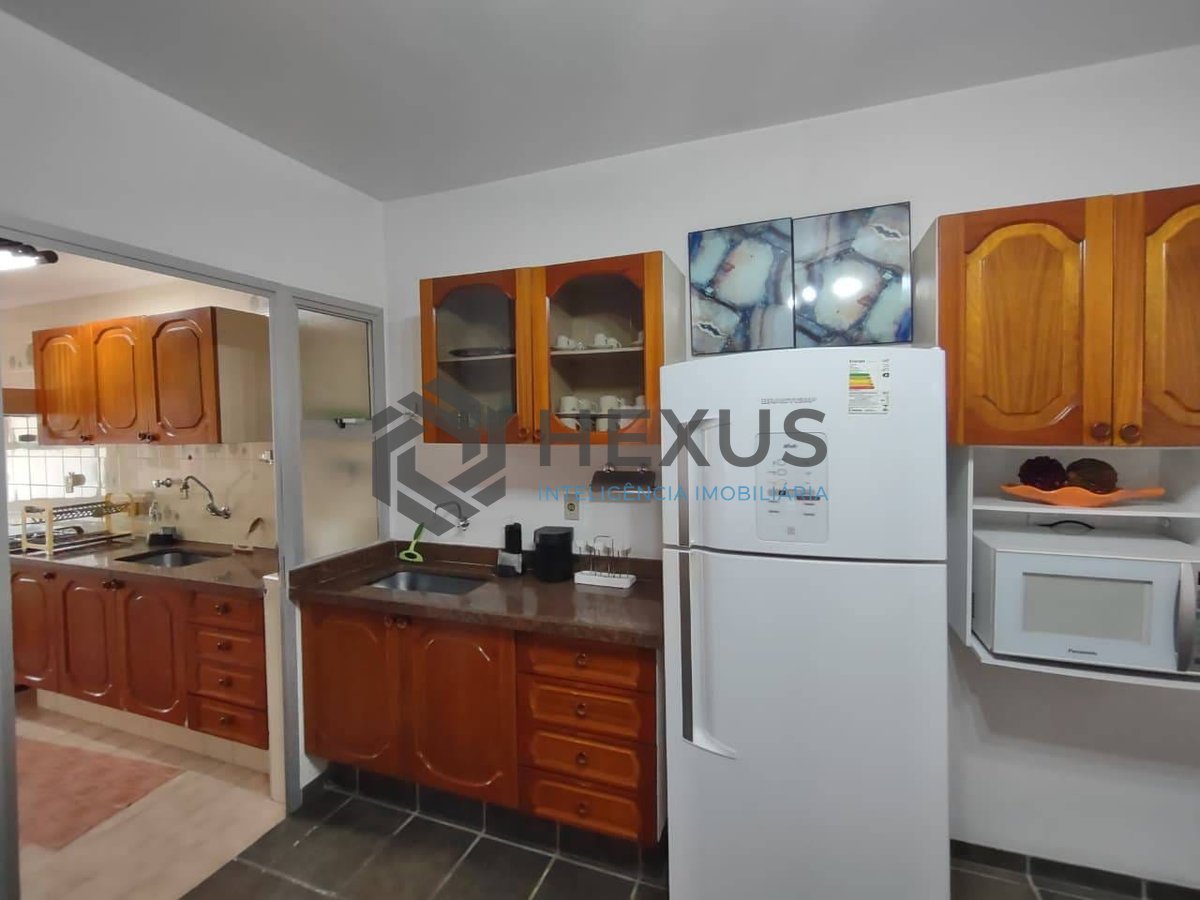 Foto 23 de Apartamento com varanda e lazer na Praia da Enseada, Guaruja