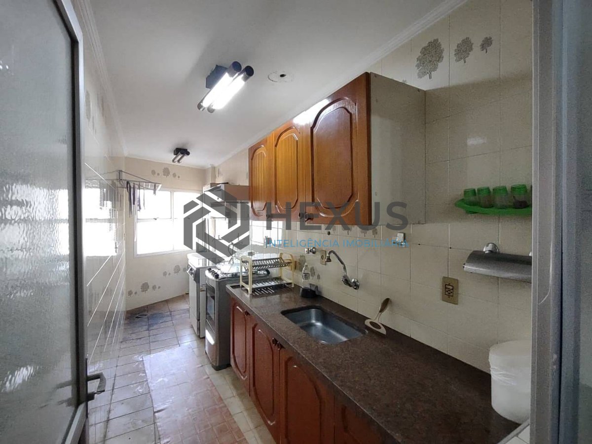 Foto 24 de Apartamento com varanda e lazer na Praia da Enseada, Guaruja