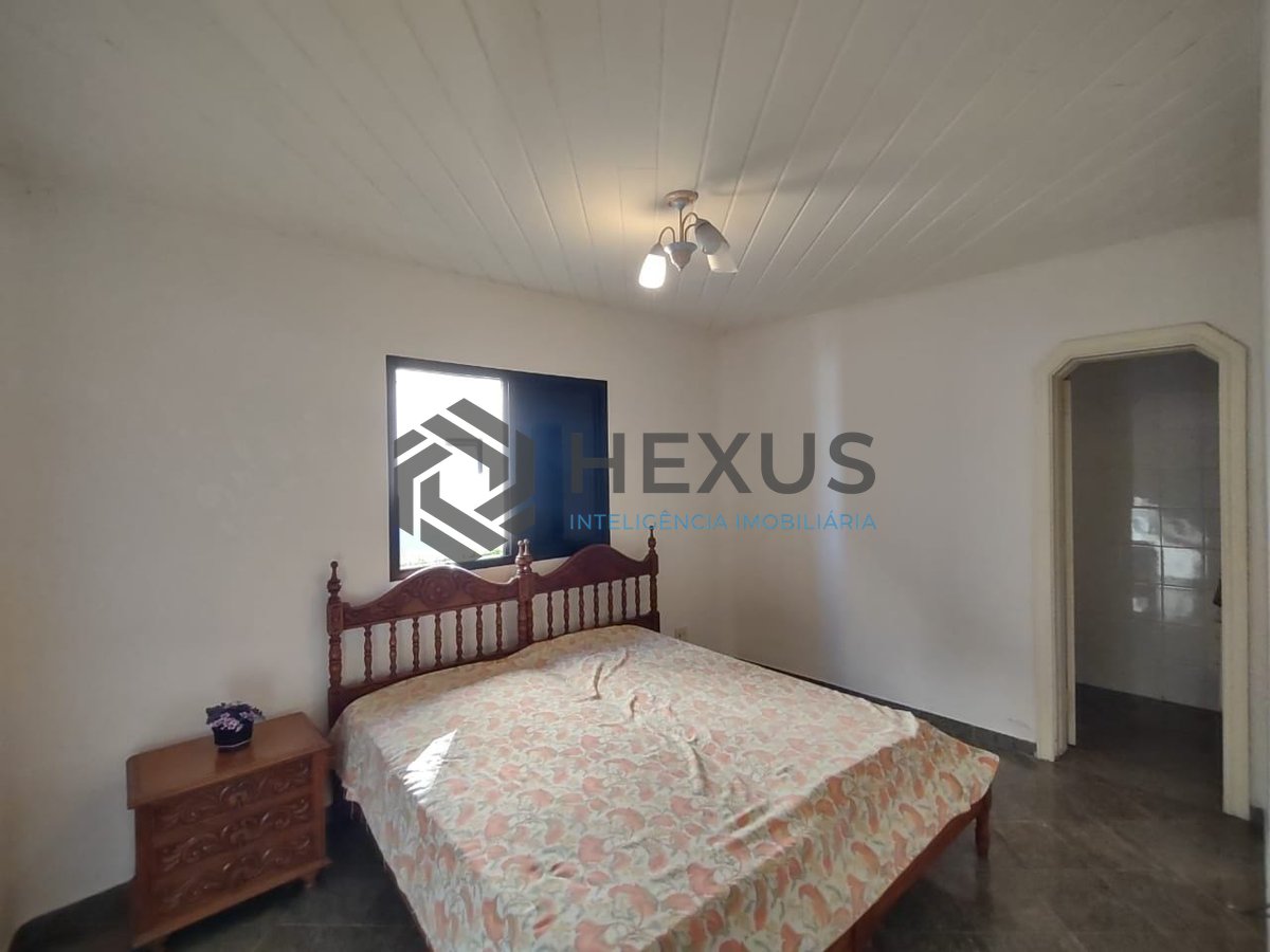 Foto 16 de Apartamento com varanda e lazer na Praia da Enseada, Guaruja