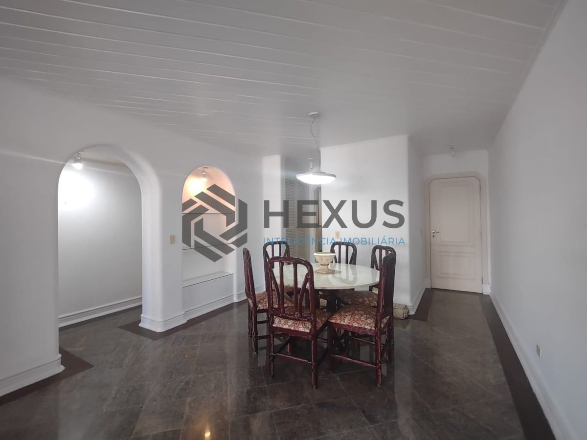Foto 5 de Apartamento com varanda e lazer na Praia da Enseada, Guaruja