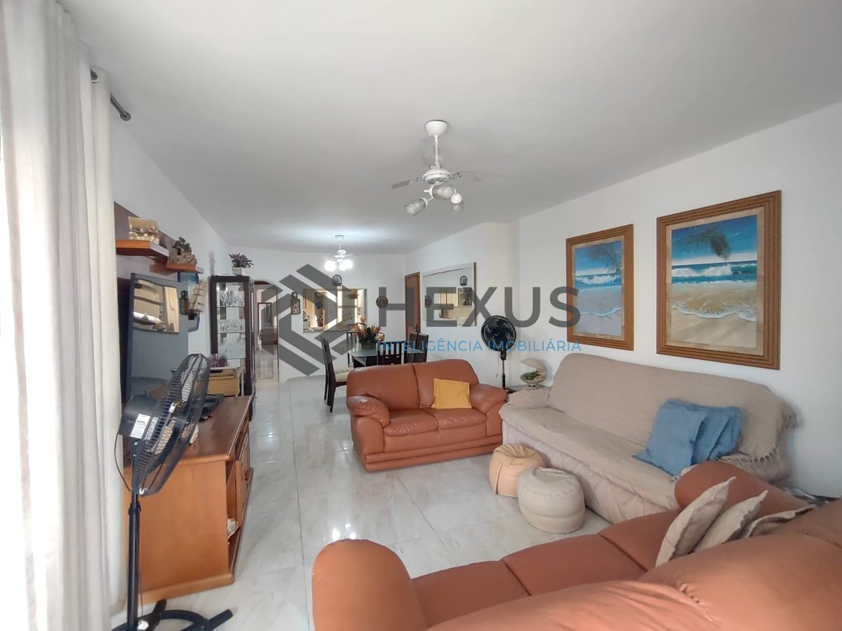 Foto 5 de Apartamento com varanda e lazer na Praia da Enseada, Guaruja