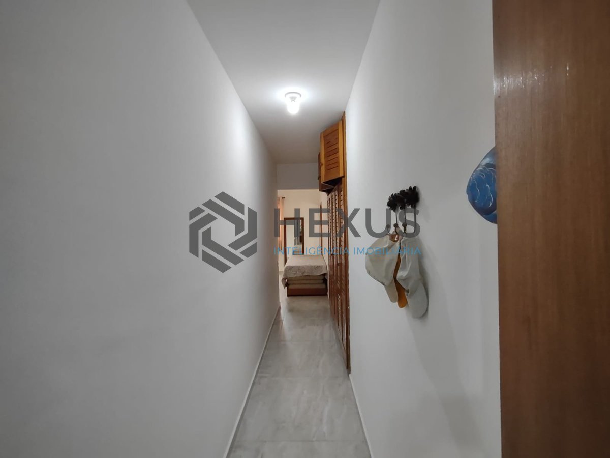 Foto 8 de Apartamento com varanda e lazer na Praia da Enseada, Guaruja