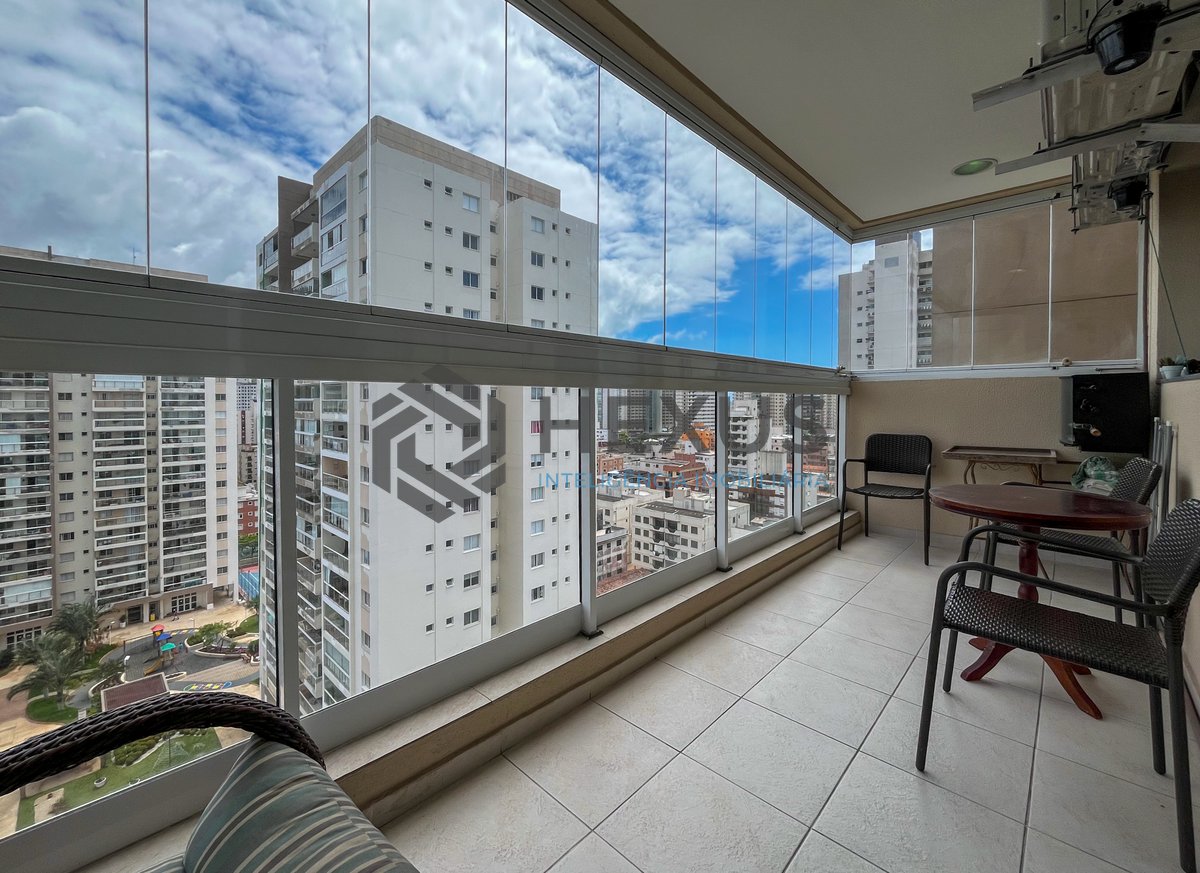 Foto 6 de Apartamento com varanda e lazer de clube na Praia das Astúrias, Guarujá