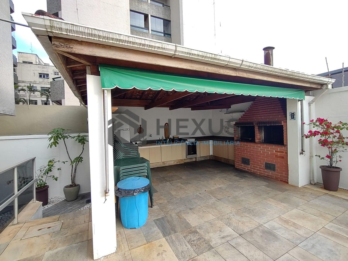 Foto 29 de Apartamento reformado com varanda gourmet e lazer na Praia da Enseada, Guaruja