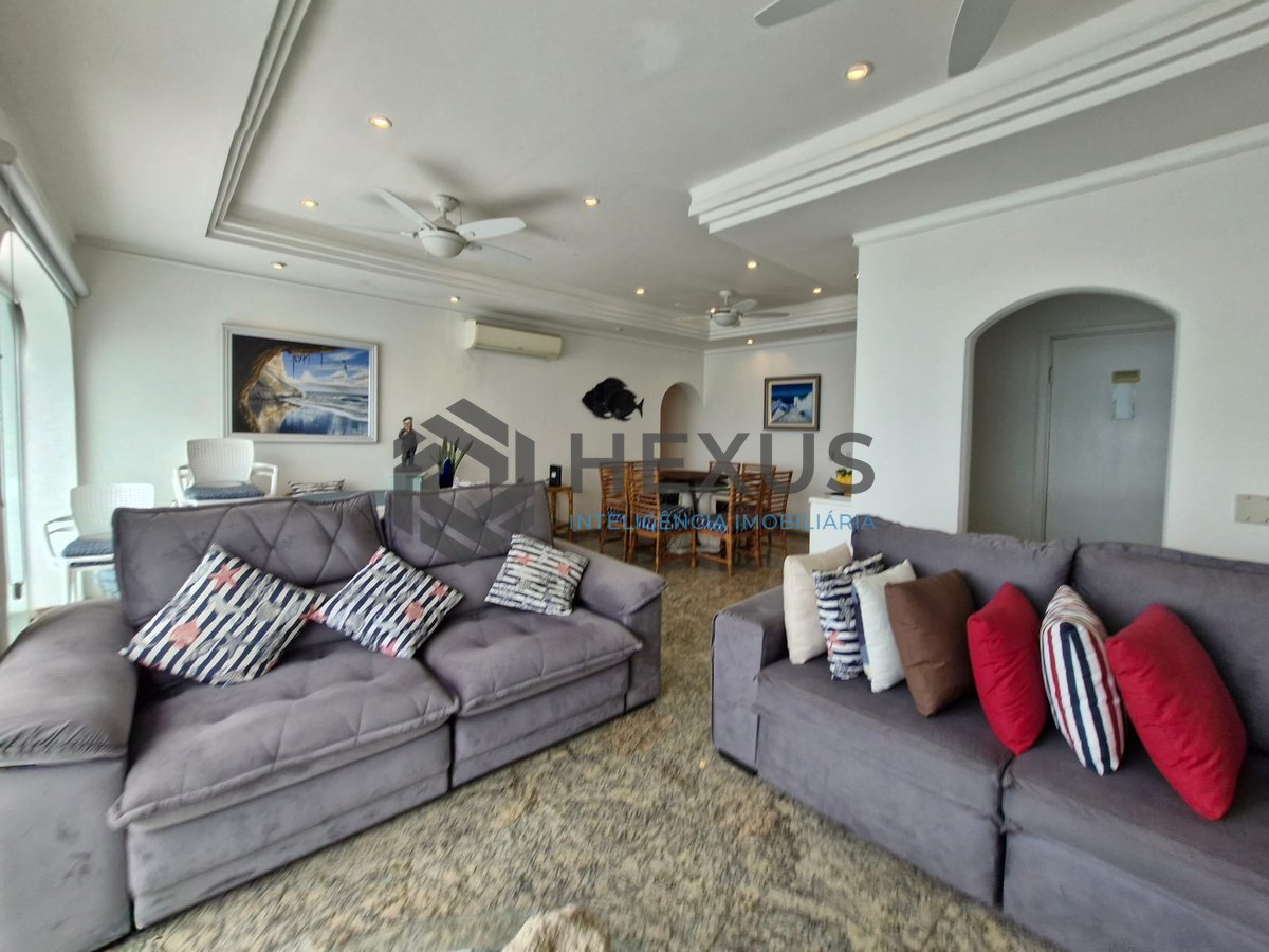 Foto 8 de Apartamento reformado frente mar com varanda na Praia das Pitangueiras, Guaruja