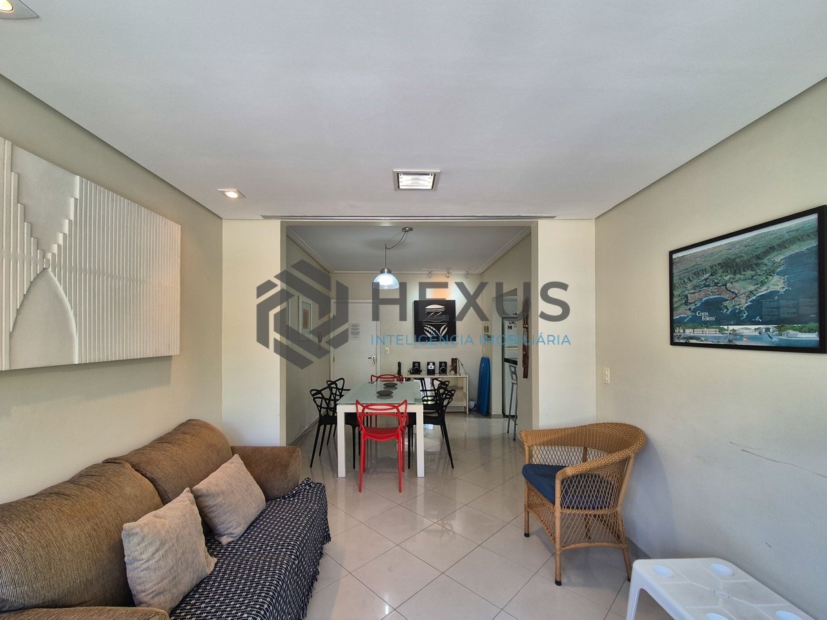Foto 7 de Apartamento a 2 quadras da Praia das Pitangueiras, Guarujá