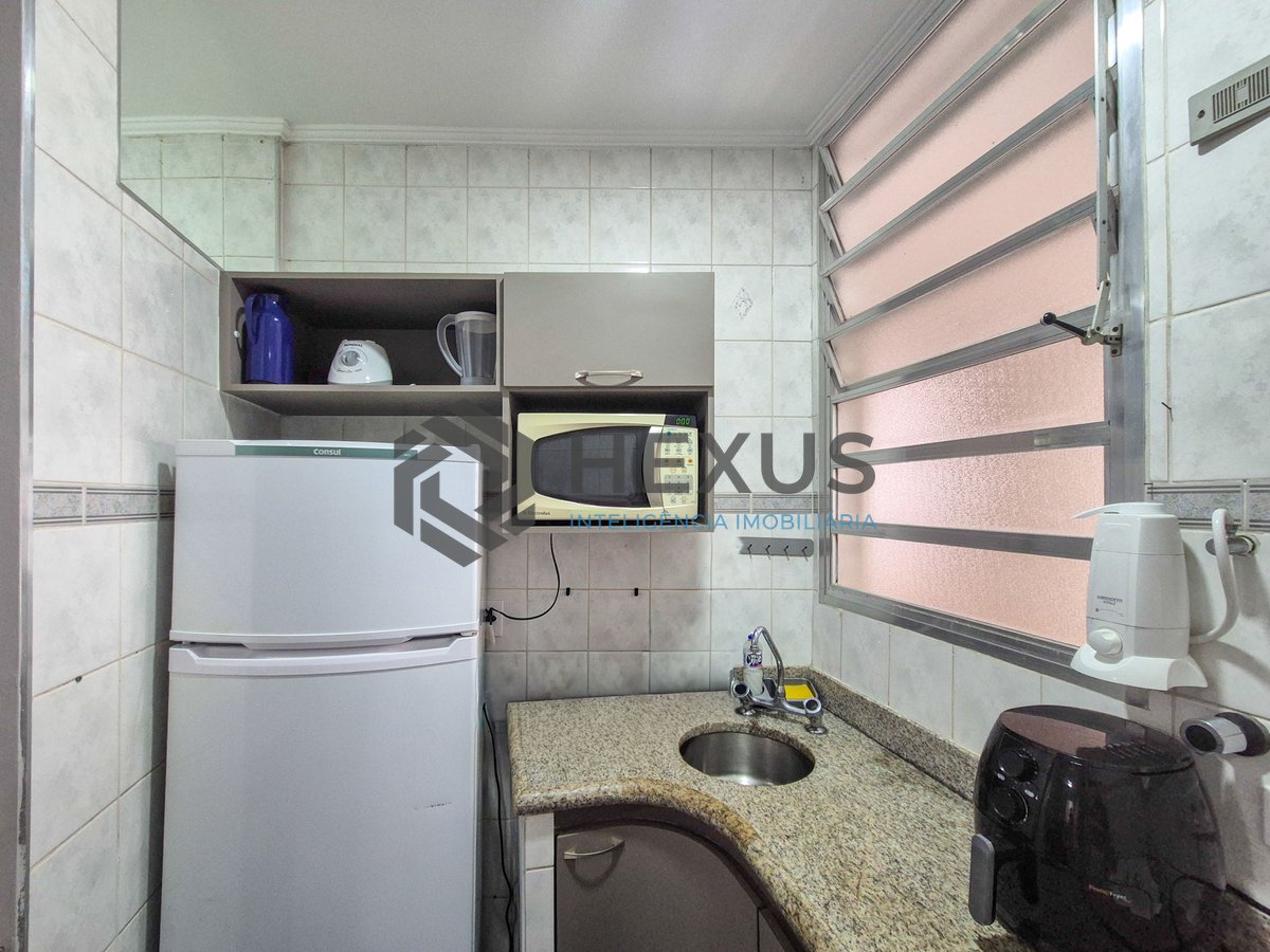 Foto 16 de Apartamento beira mar na Praia das Pitangueiras, Guaruja