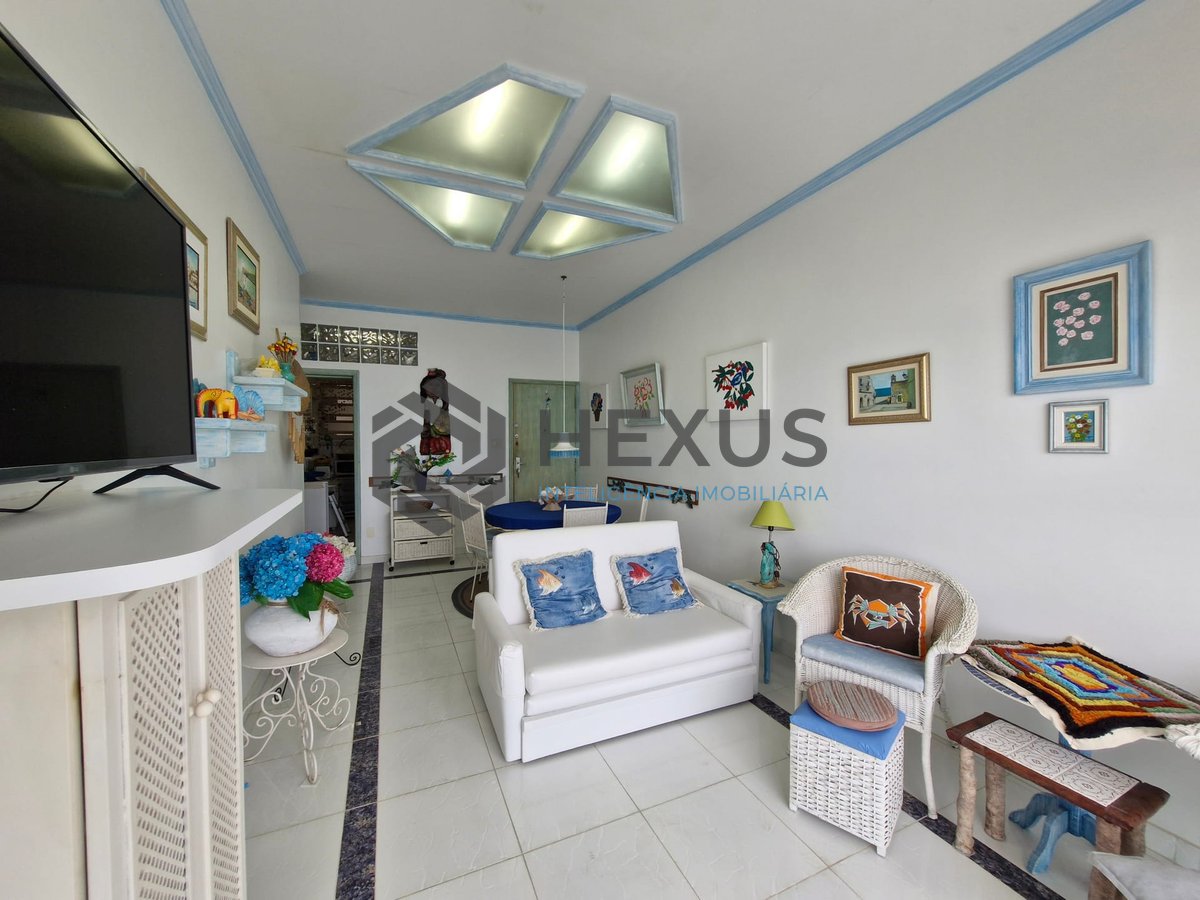 Foto 8 de Apartamento reformado frente mar com varanda na Praia das Pitangueiras, Guaruja