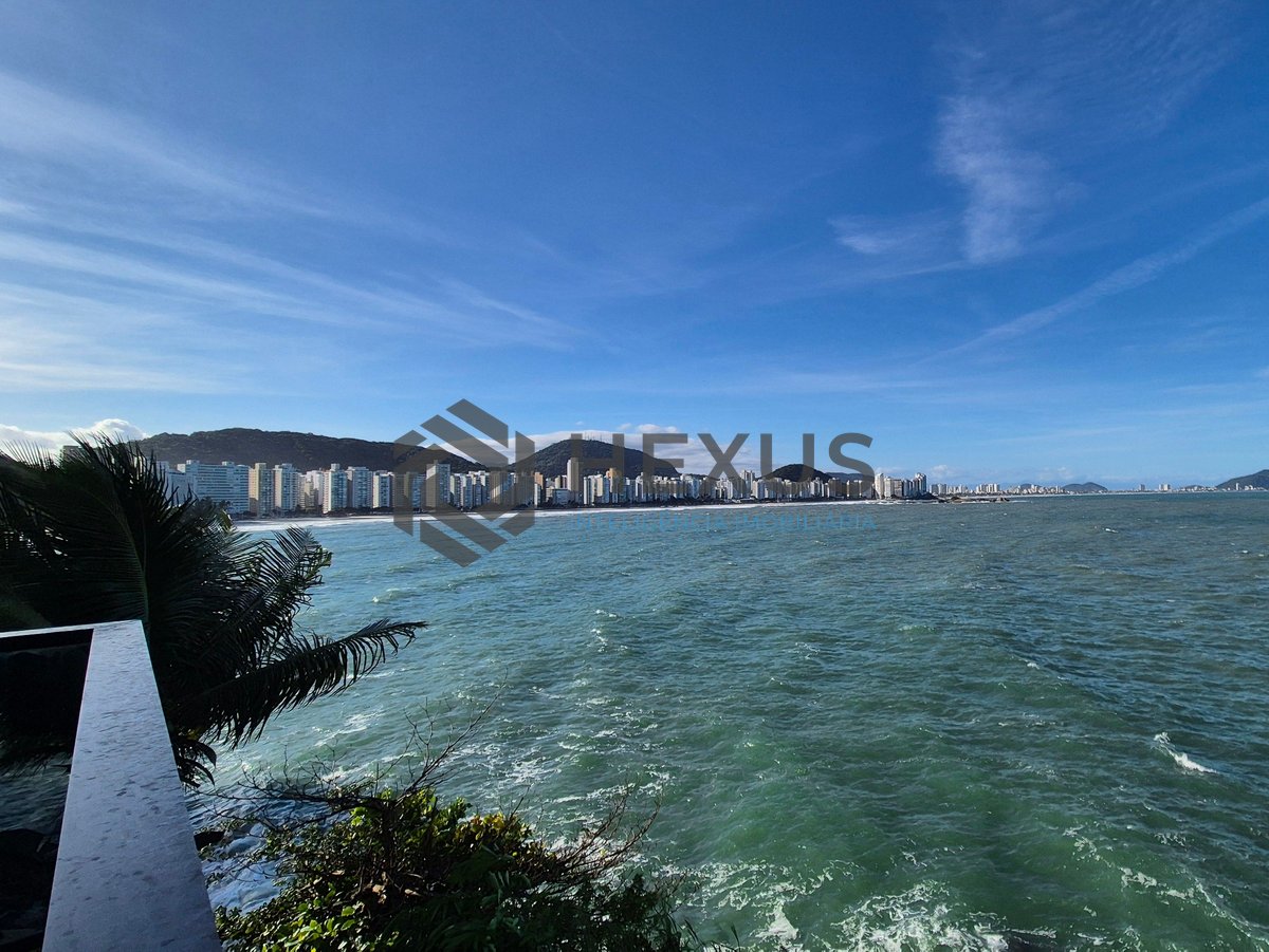 Foto 51 de Apartamento reformado frente mar com piscina na varanda na Praia das Asturias, Guaruja