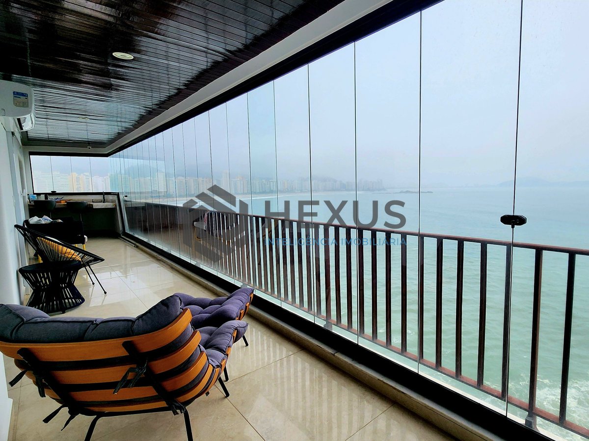 Foto 6 de Apartamento reformado frente mar com varanda e lazer na Praia das Asturias, Guaruja