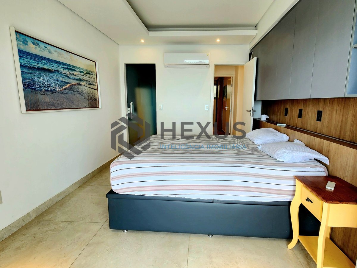Foto 7 de Apartamento reformado frente mar com varanda e lazer na Praia das Asturias, Guaruja