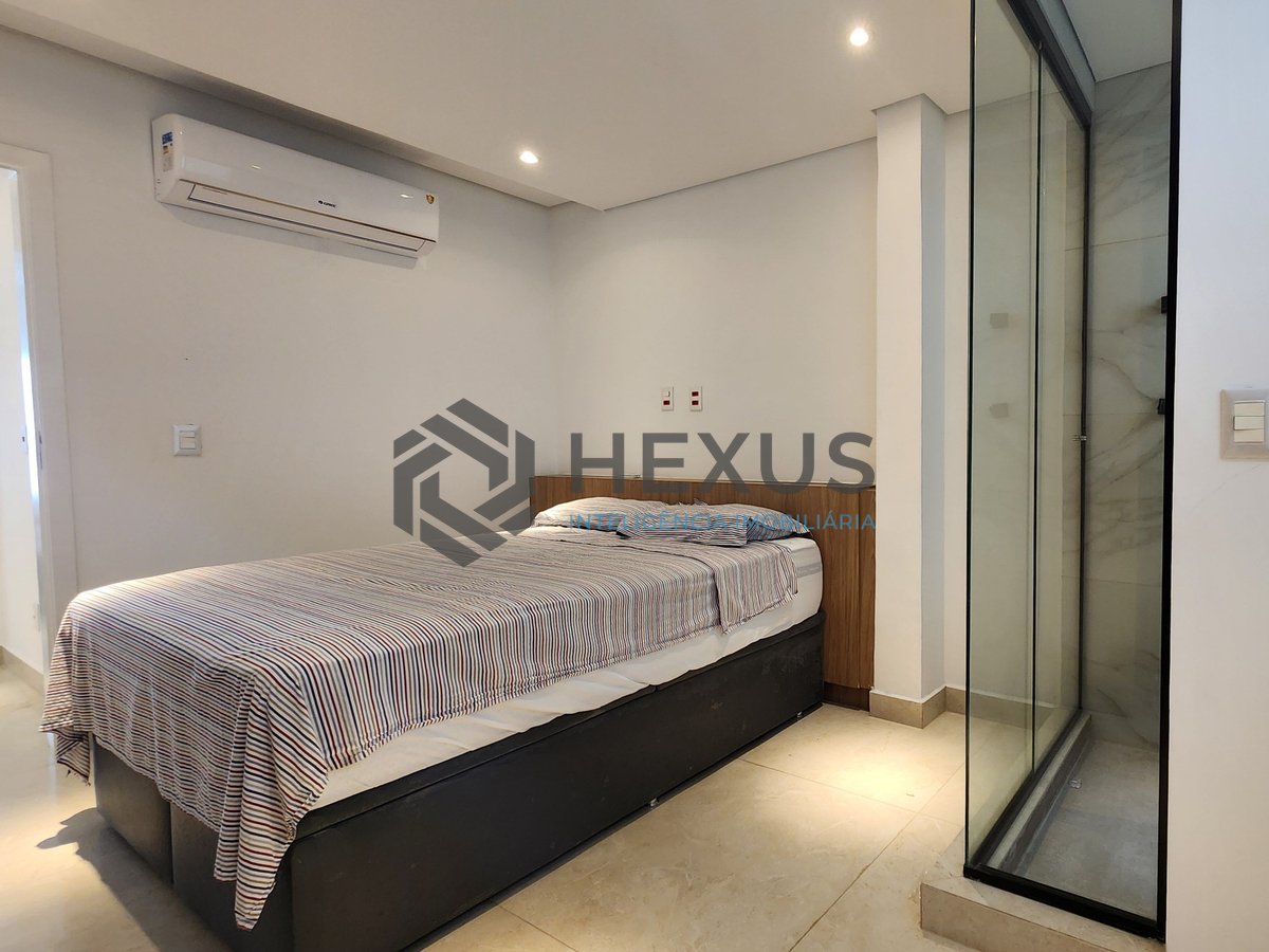 Foto 10 de Apartamento reformado frente mar com varanda e lazer na Praia das Asturias, Guaruja