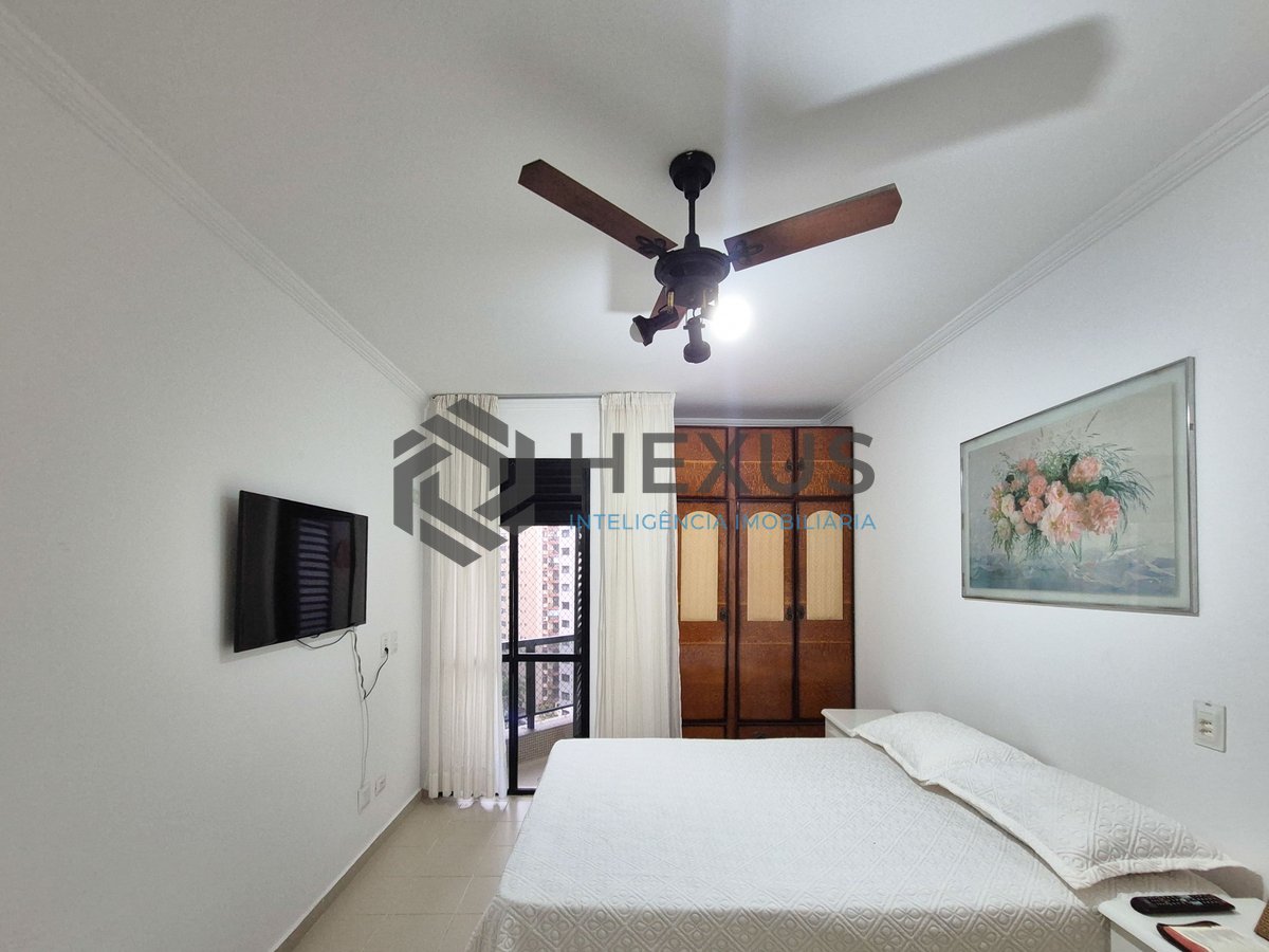 Foto 13 de Apartamento com varanda e lazer na Praia das Pitangueiras, Guaruja