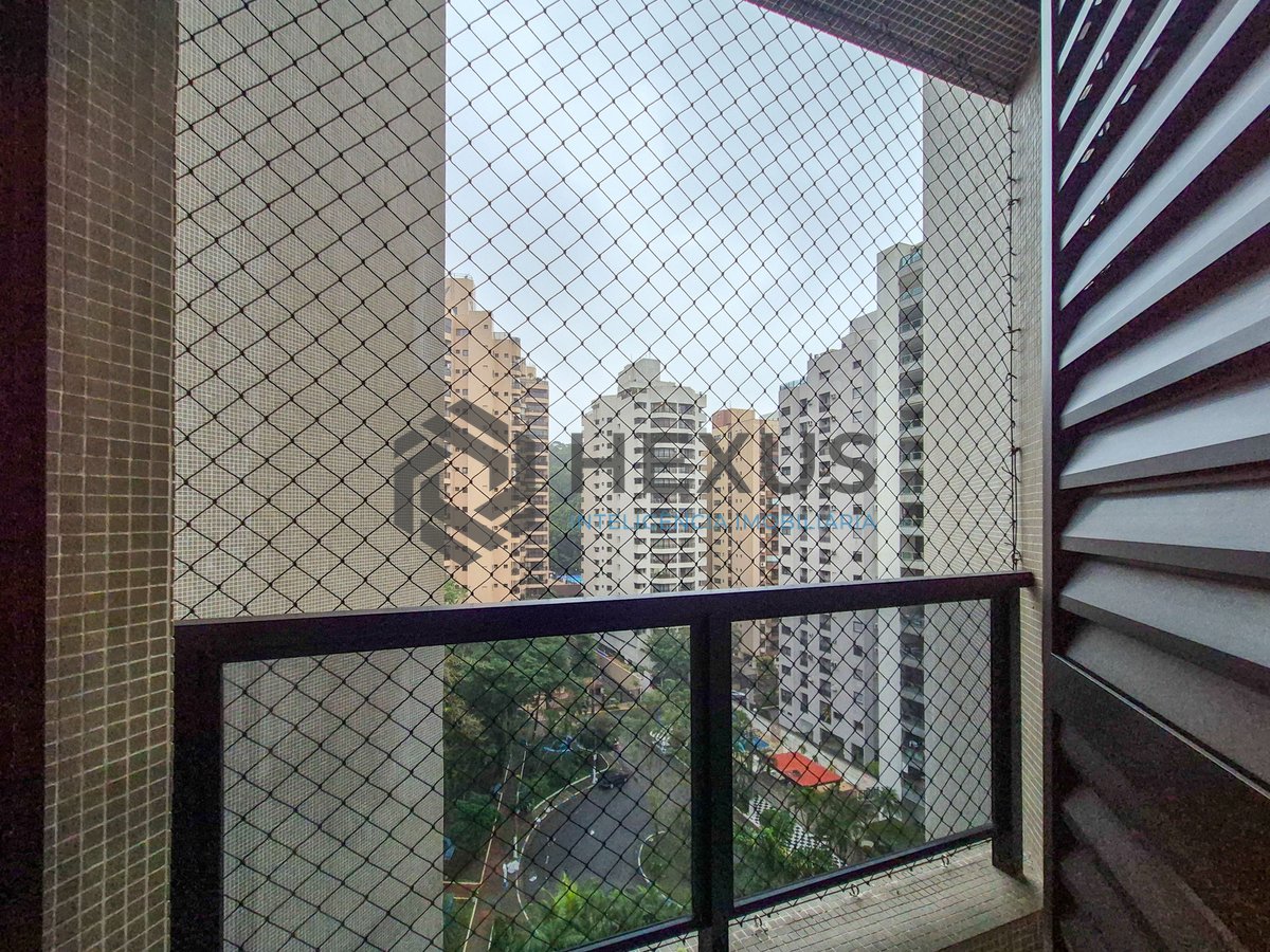 Foto 16 de Apartamento com varanda e lazer na Praia das Pitangueiras, Guaruja