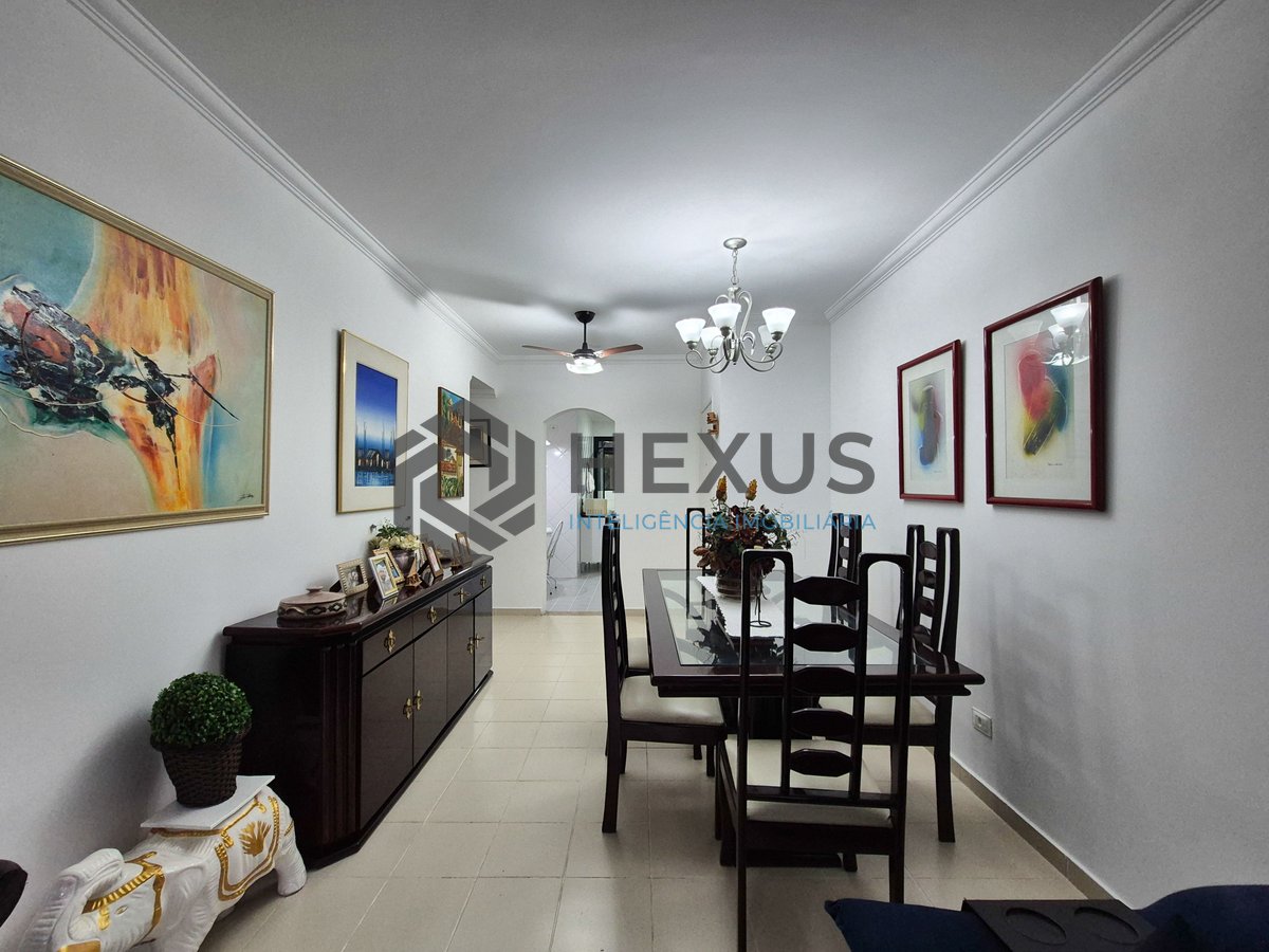 Foto 6 de Apartamento com varanda e lazer na Praia das Pitangueiras, Guaruja