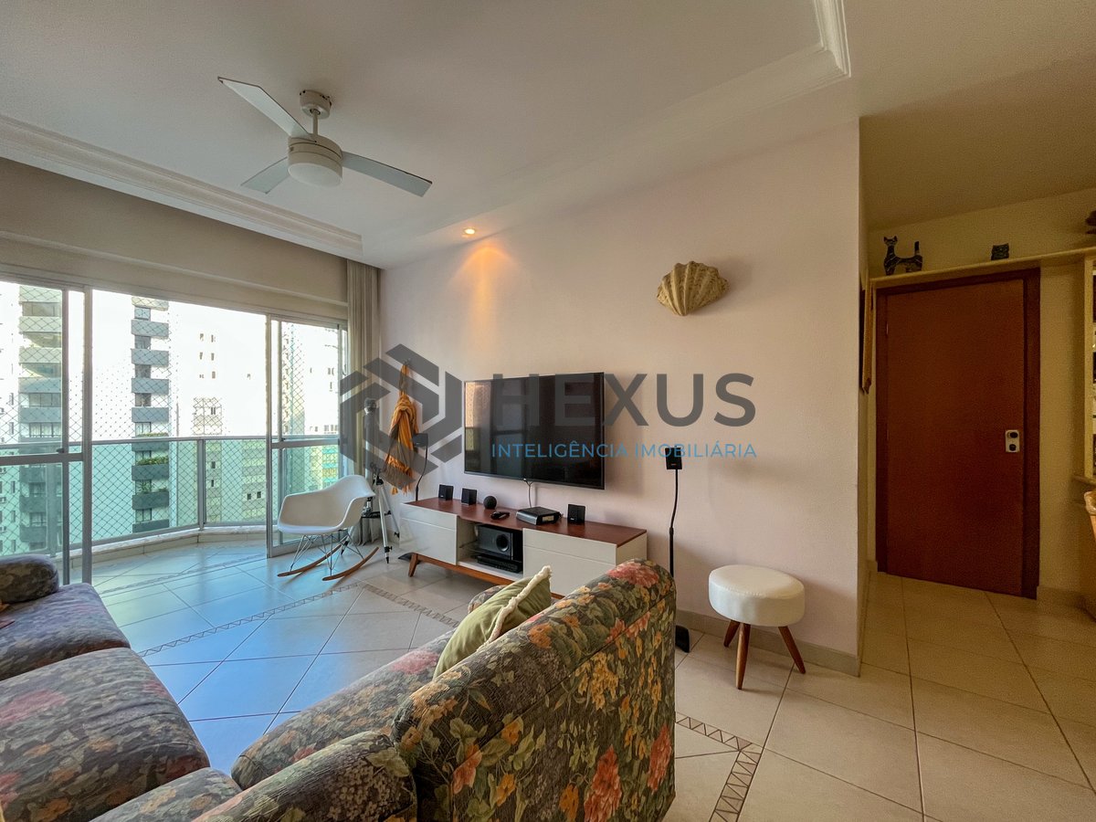 Foto 5 de Apartamento com varanda vista mar e lazer na Praia das Pitangueiras, Guaruja