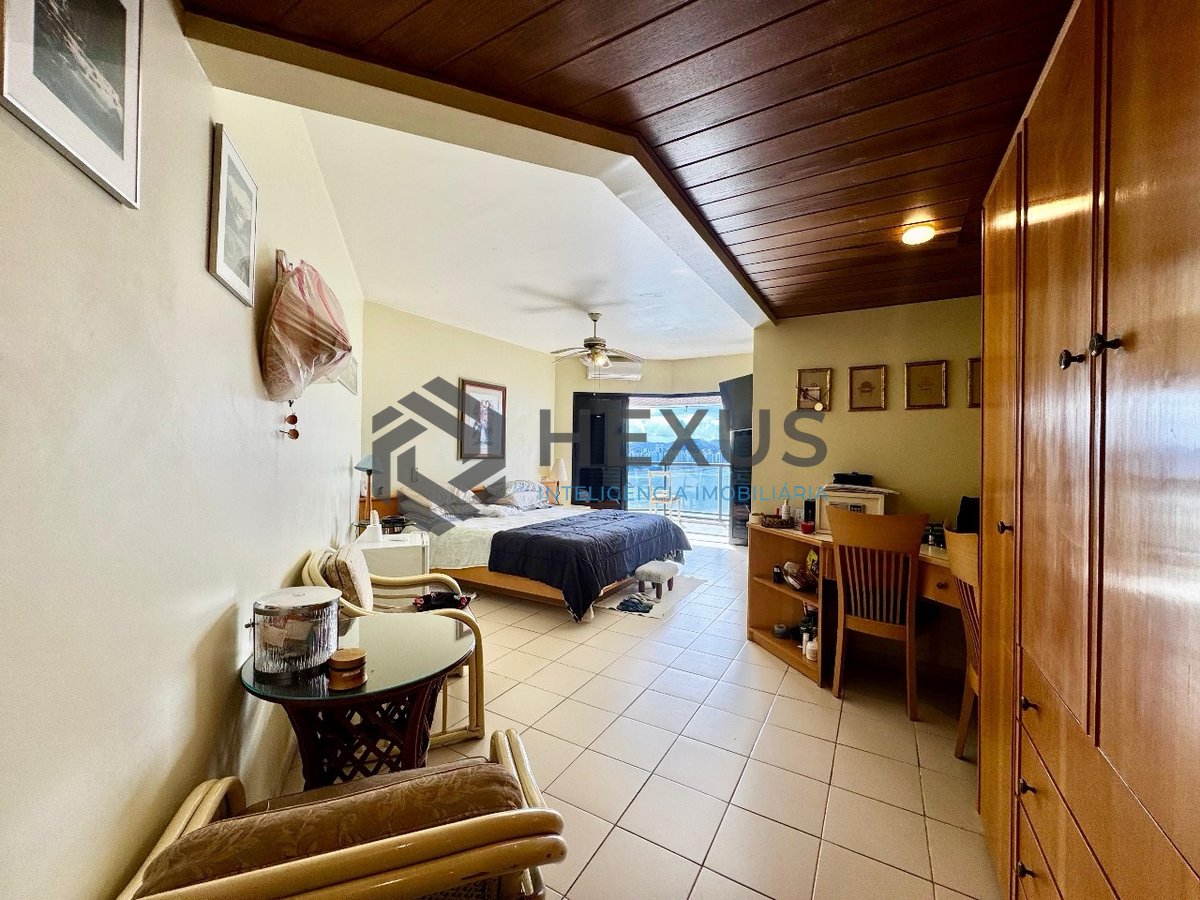 Foto 27 de Apartamento Frente para o mar à venda na Praia das Astúrias Guarujá, localização privilegiada. Confira!